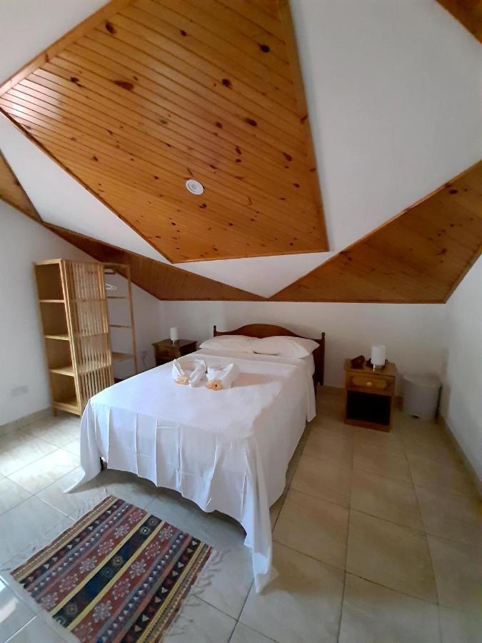 La Source Self Catering Hotel La Digue Eksteriør billede